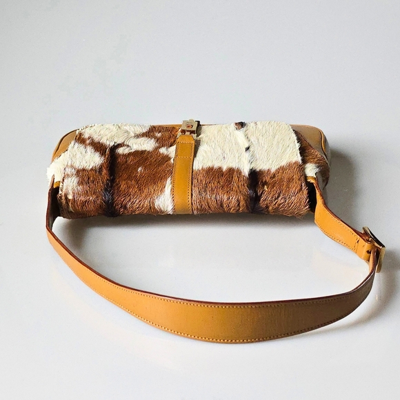 Gucci Jackie Cow Print Small Flap - Picture 11 of 16